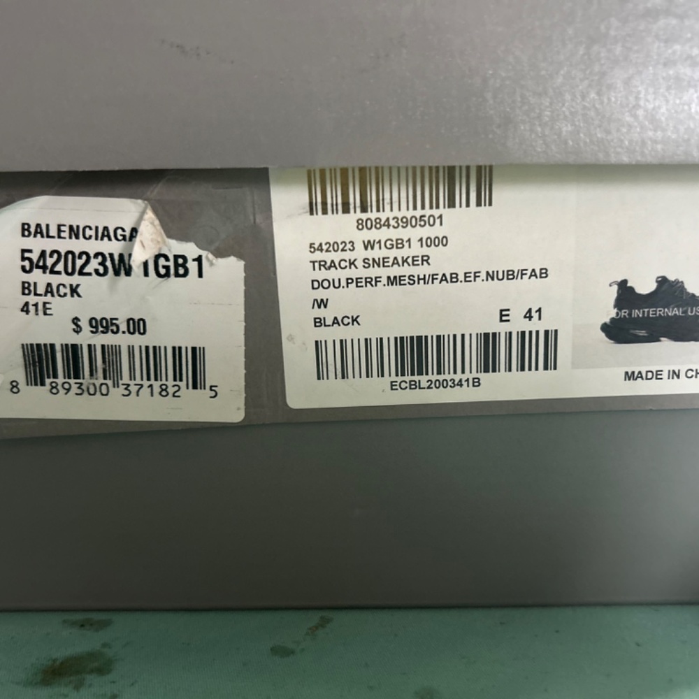 BALENCIAGA size 8.0 - Picture 3 of 7